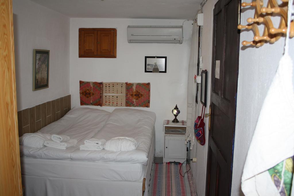 Istanbul Pension Ayvalı الغرفة الصورة