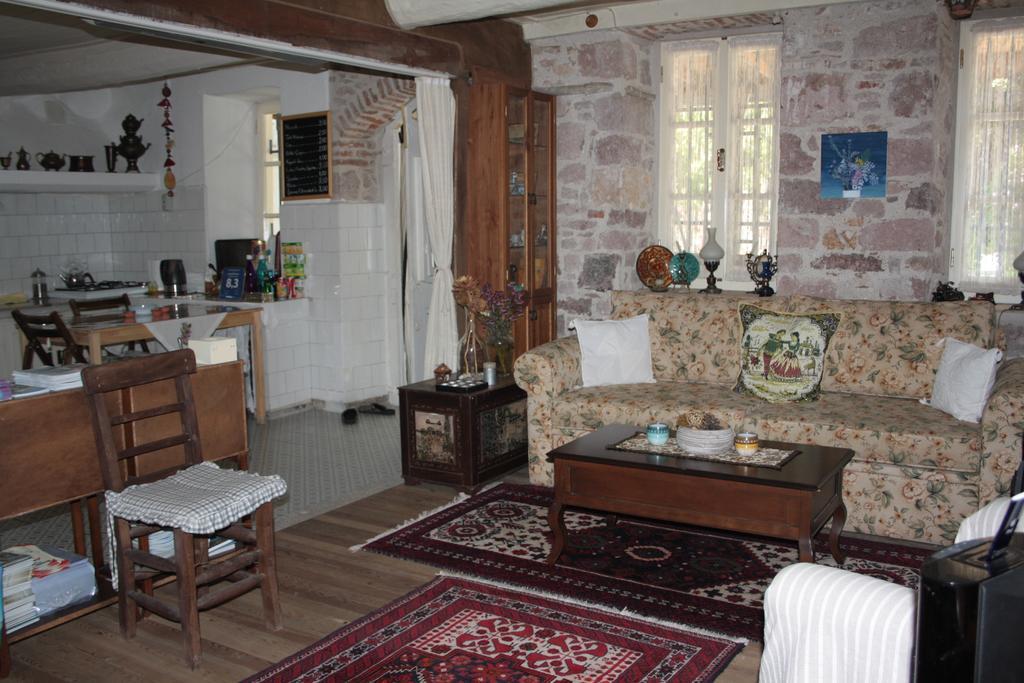 Istanbul Pension Ayvalı المظهر الخارجي الصورة